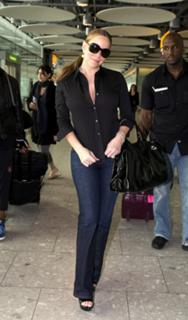 Mariah Carey feet photo thumbnail