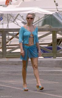Mariah Carey feet photo thumbnail