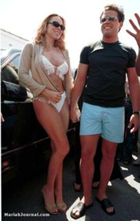 Mariah Carey feet photo thumbnail