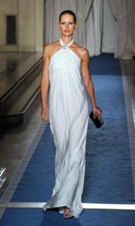 Karolina Kurkova feet photo thumbnail
