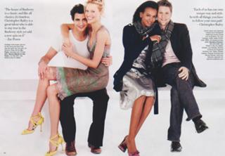 Karolina Kurkova feet photo thumbnail