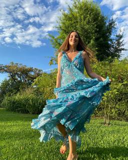 Carolina Ardohain feet photo thumbnail
