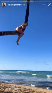 Katie Sigmond feet photo thumbnail