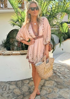 Molly Sims feet photo thumbnail