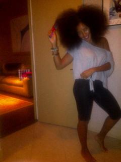 Angela Simmons feet photo thumbnail