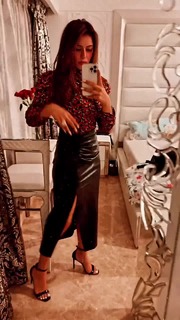 Hansika Motwani feet photo thumbnail