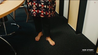 Barbara Schöneberger feet photo thumbnail