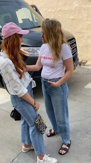 Alicia Silverstone feet photo thumbnail