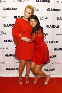 Amy Schumer feet photo thumbnail
