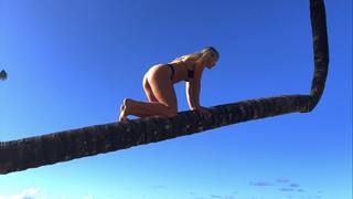 Katie Sigmond feet photo thumbnail