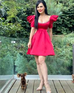 Maribel Guardia feet photo thumbnail
