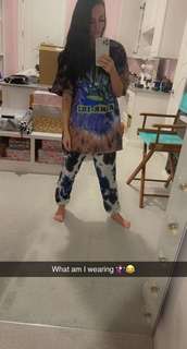 Brittney Smith feet photo thumbnail