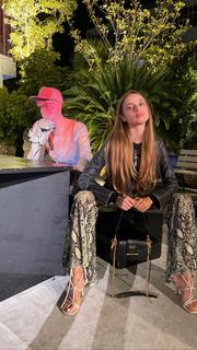 Xenia Tchoumitcheva feet photo thumbnail