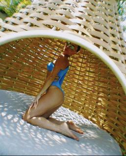 Sabrina Sato feet photo thumbnail