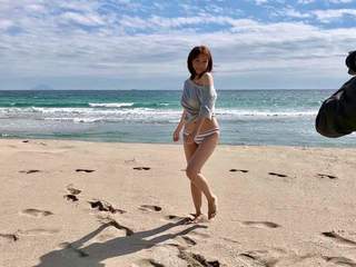 Ai Shinozaki feet photo thumbnail