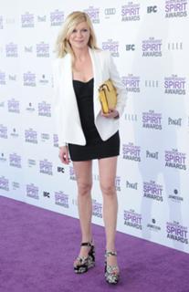 Kirsten Dunst feet photo thumbnail