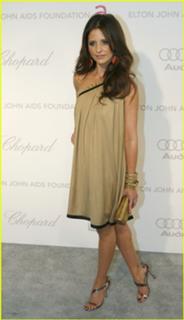 Sarah Michelle Gellar feet photo thumbnail