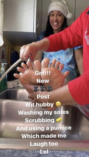 Deedee Rican feet photo thumbnail