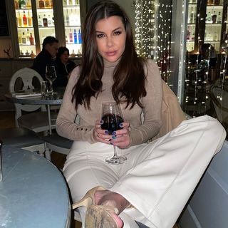 Imogen Thomas feet photo thumbnail