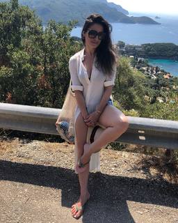 Franciely Freduzeski feet photo thumbnail