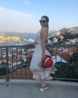 Franciely Freduzeski feet photo thumbnail