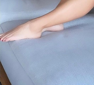 Eva Longoria feet photo thumbnail