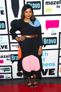 Mindy Kaling feet photo thumbnail