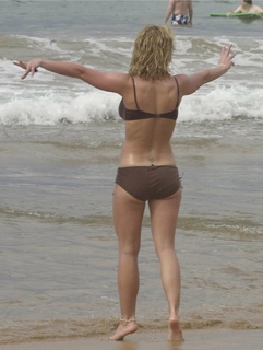 Britney Spears feet photo thumbnail
