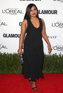 Mindy Kaling feet photo thumbnail