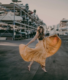 Vanessa Claudio feet photo thumbnail