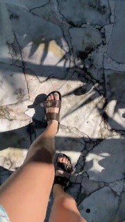 Chantel Jeffries feet photo thumbnail