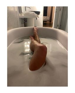Katherine McNamara feet photo thumbnail