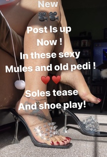 Deedee Rican feet photo thumbnail