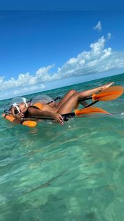 Ashanti feet photo thumbnail