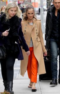 Minka Kelly feet photo thumbnail