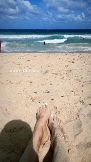 Xenia Tchoumitcheva feet photo thumbnail