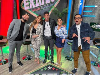 Cynthia Rodríguez feet photo thumbnail