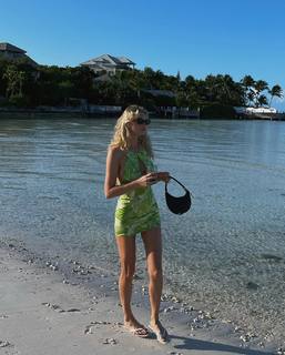 Elsa Hosk feet photo thumbnail