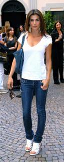 Elisabetta Canalis feet photo thumbnail