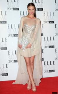 Rosie Huntington-Whiteley feet photo thumbnail