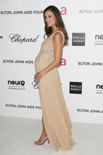 Alessandra Ambrosio feet photo thumbnail