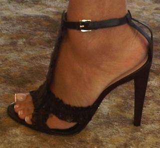Evelyn Lozada feet photo thumbnail
