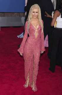 Christina Aguilera feet photo thumbnail