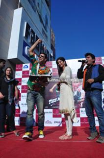 Katrina Kaif feet photo thumbnail