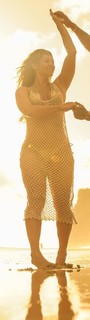 Paolla Oliveira feet photo thumbnail