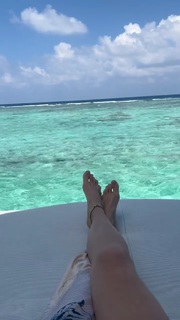 Vera Brezhneva feet photo thumbnail