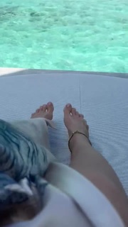 Vera Brezhneva feet photo thumbnail