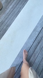 Vera Brezhneva feet photo thumbnail