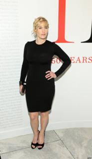 Kate Winslet feet photo thumbnail