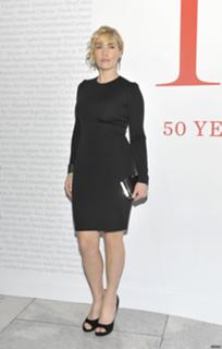 Kate Winslet feet photo thumbnail